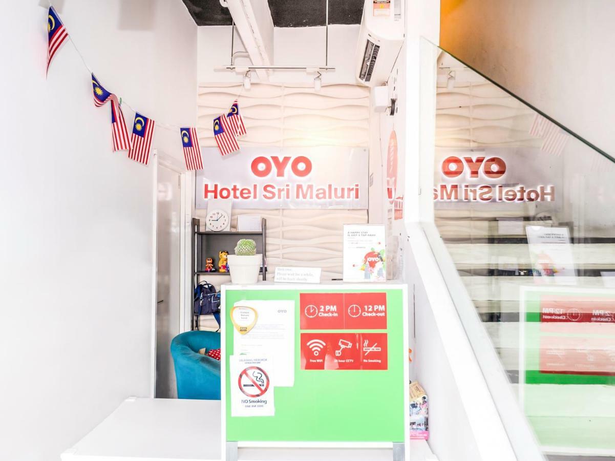 קואלה לומפור Oyo 220 Hotel Sri Maluri מראה חיצוני תמונה