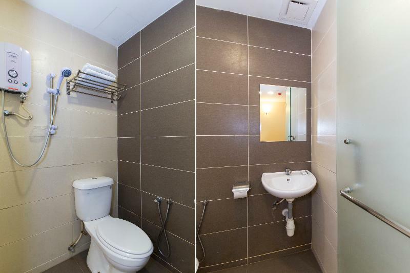 קואלה לומפור Oyo 220 Hotel Sri Maluri מראה חיצוני תמונה