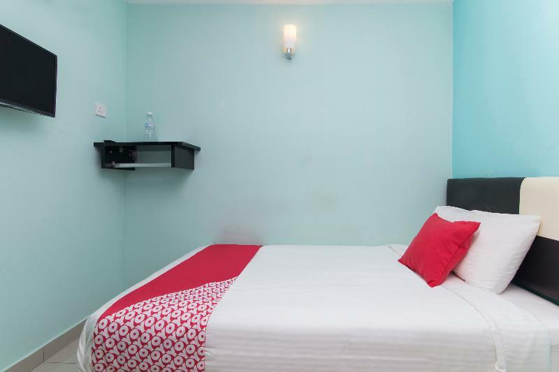 קואלה לומפור Oyo 220 Hotel Sri Maluri מראה חיצוני תמונה